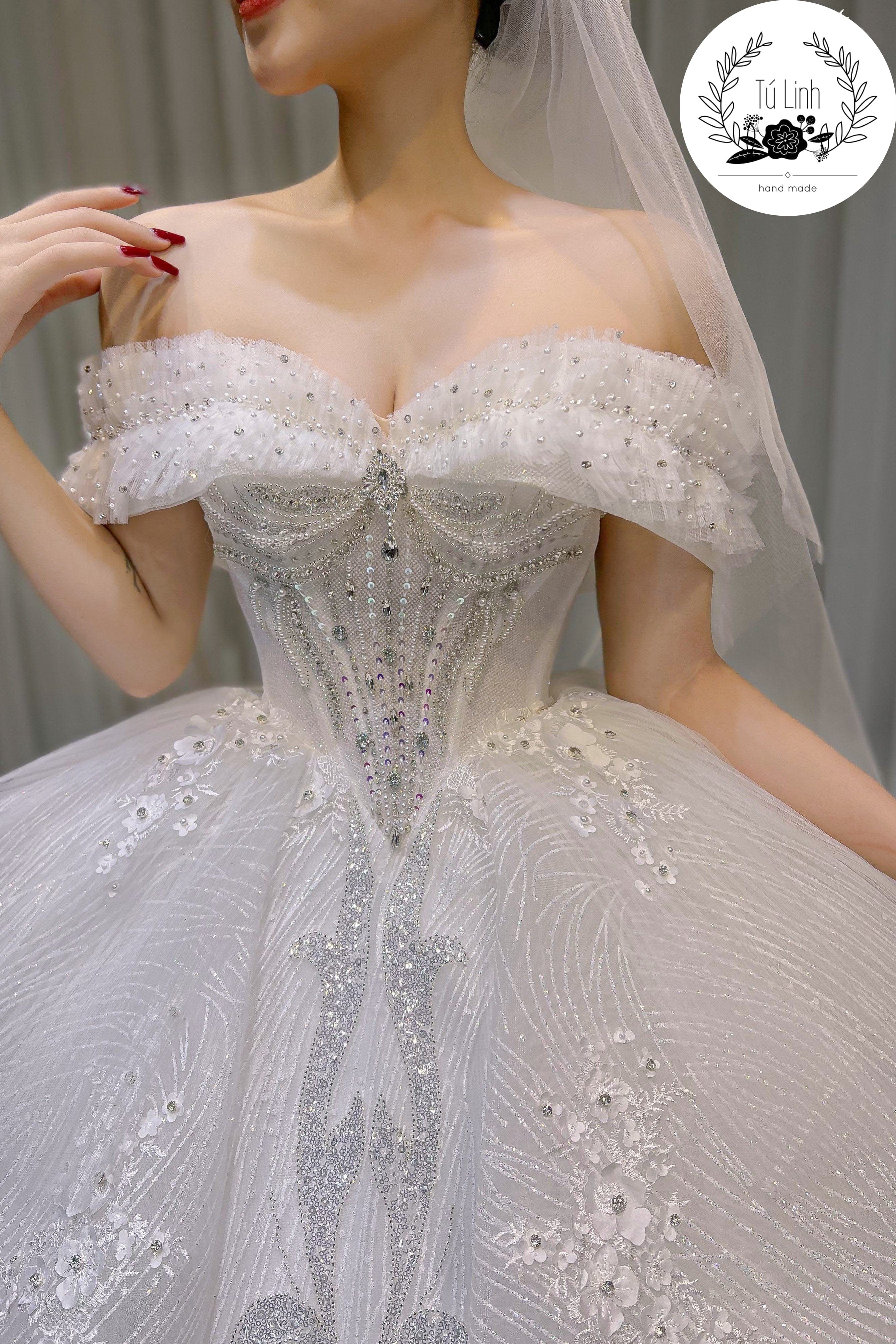 Tú Linh Boutique áo cưới Váy Cưới Công Chúa Alina