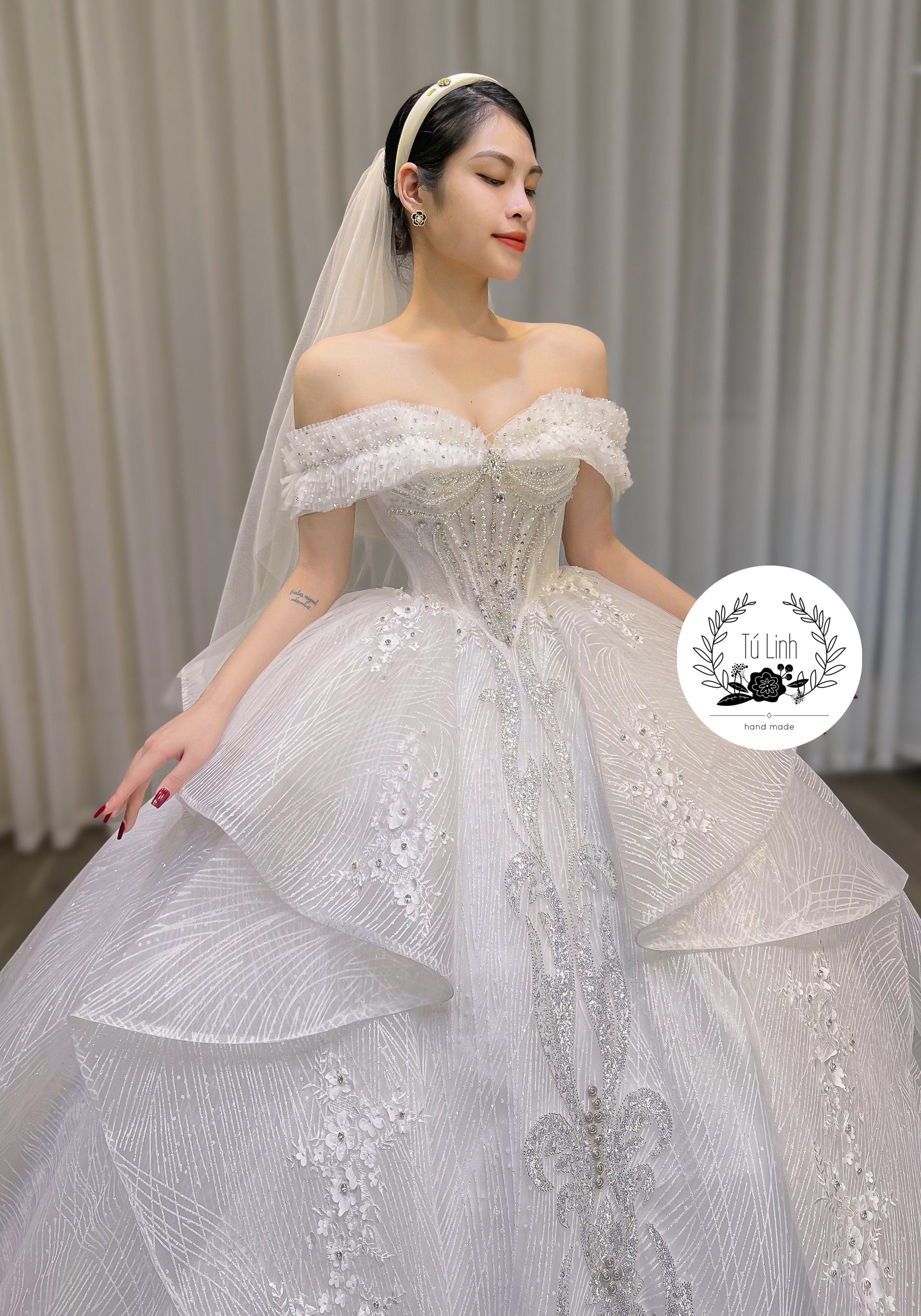 Tú Linh Boutique áo cưới Váy Cưới Công Chúa Alina