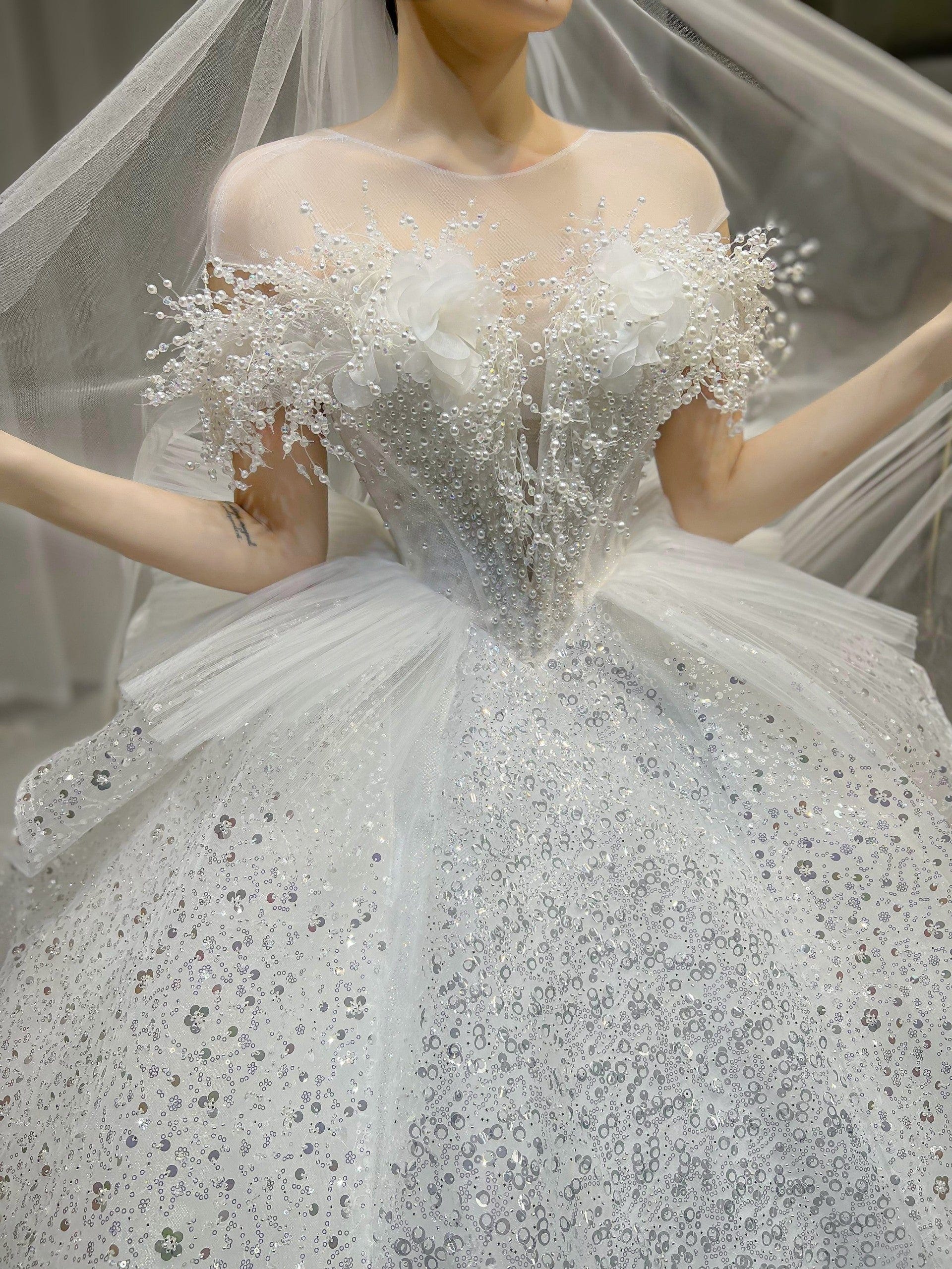 Tu Linh Boutique Váy Cưới Công Chúa Xenia
